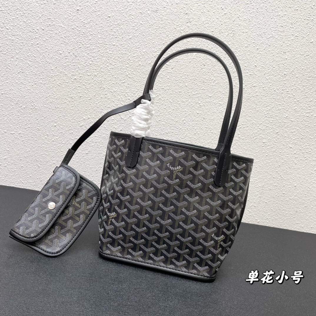 GOYARD Small Bag