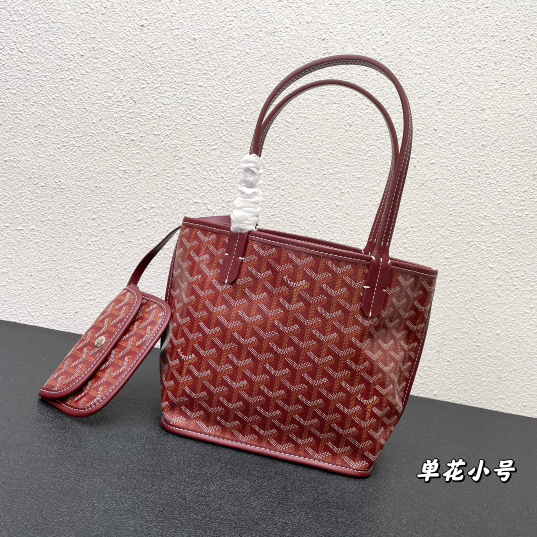 GOYARD Small Bag