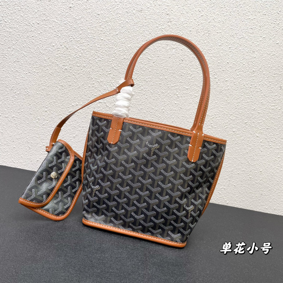 GOYARD Small Bag