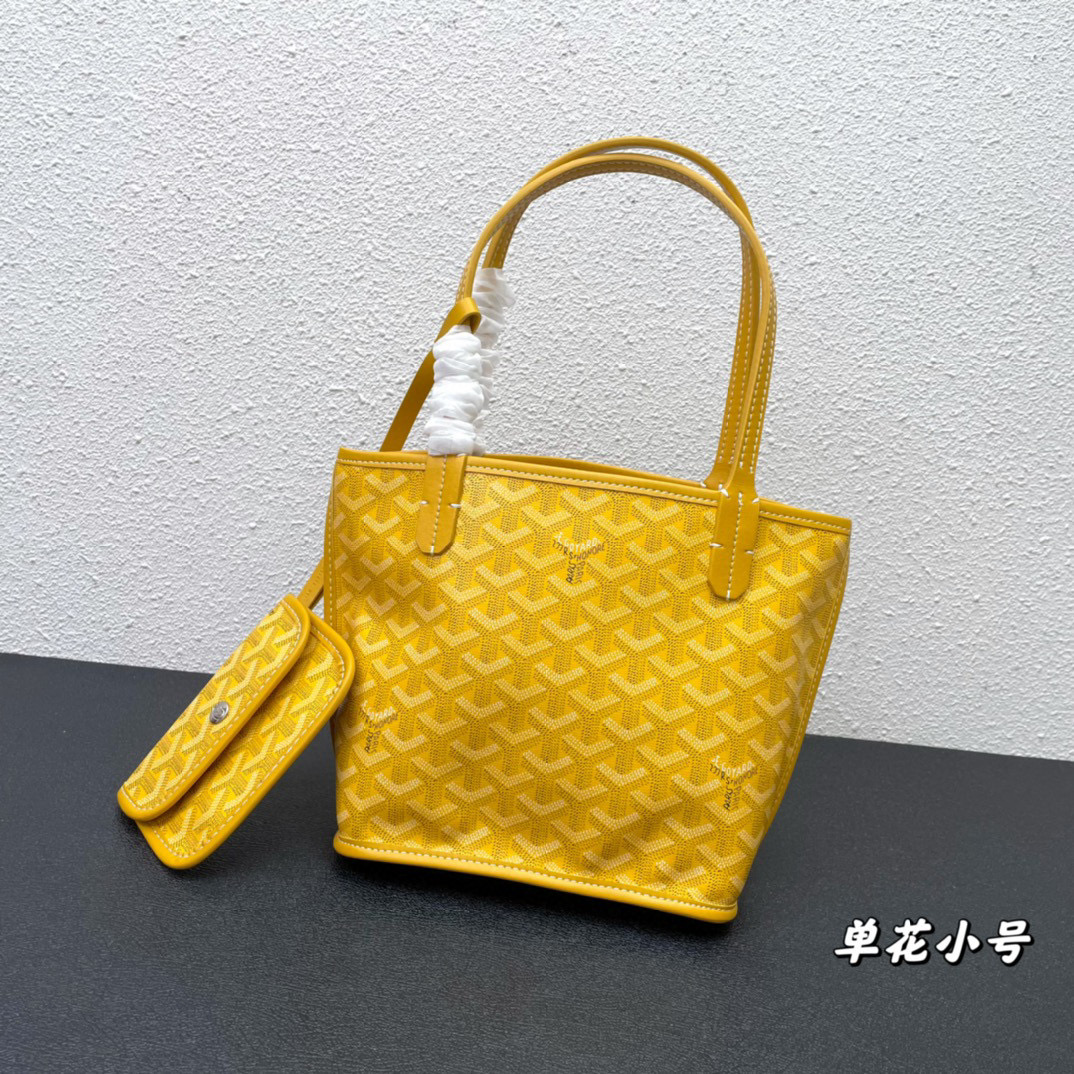GOYARD Small Bag