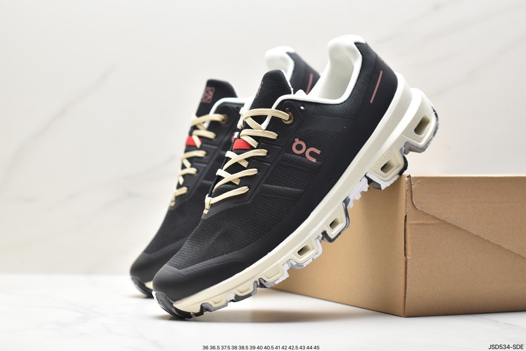 LOEWE Running shoes