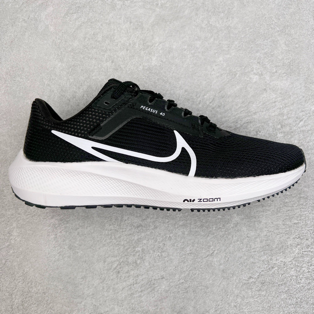 NIKE PEGASUS 40 Running Shoes