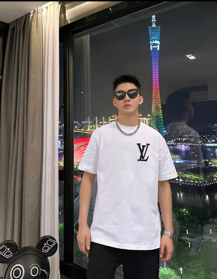 LV T shirt