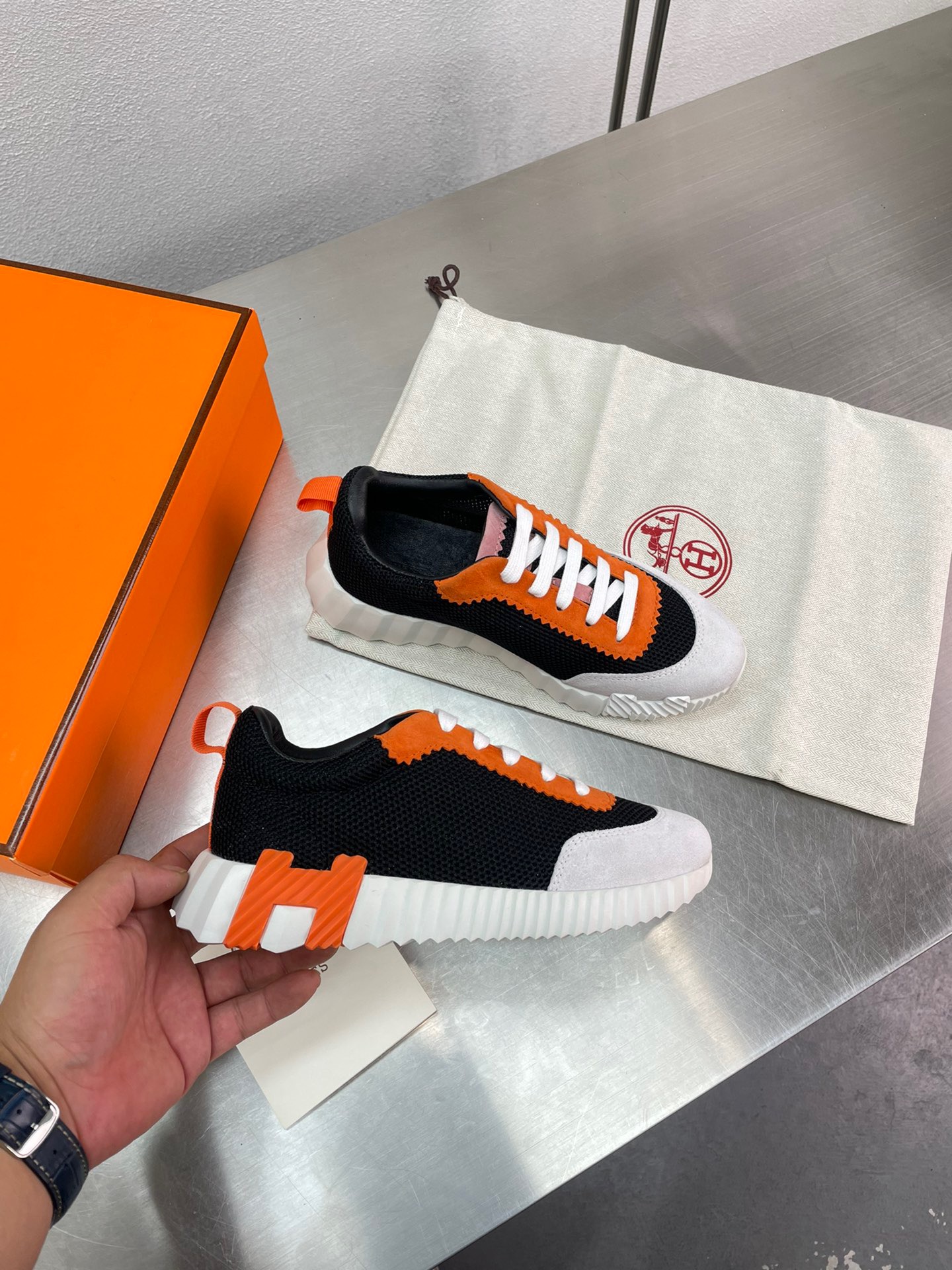 HERMES Sneakers