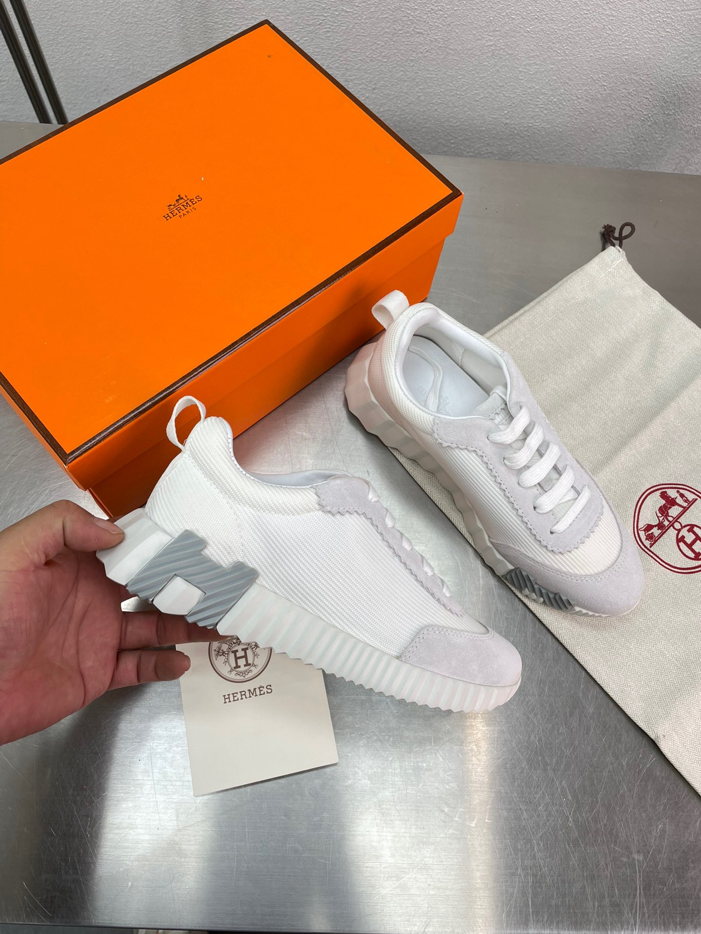 HERMES Sneakers
