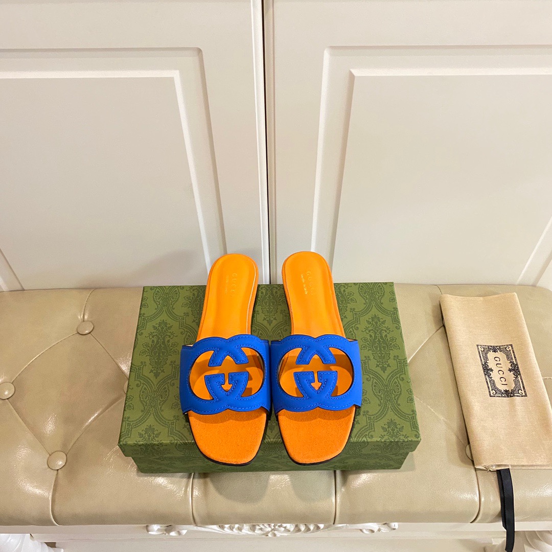 GUCCI Women's double G hollow slippers