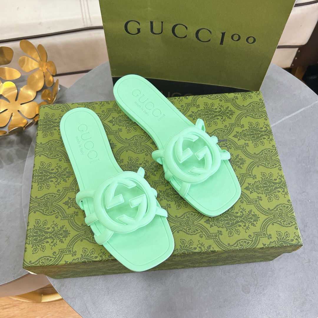 GUCCI Slides