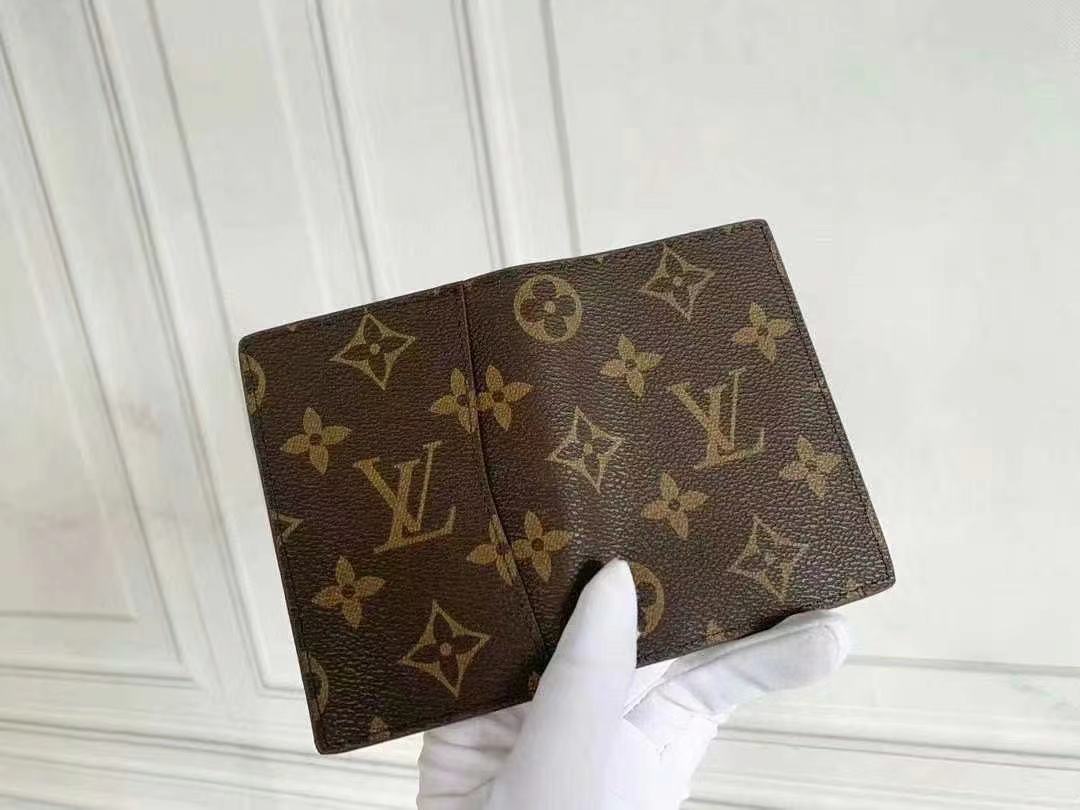 LV wallet Cover Monogram