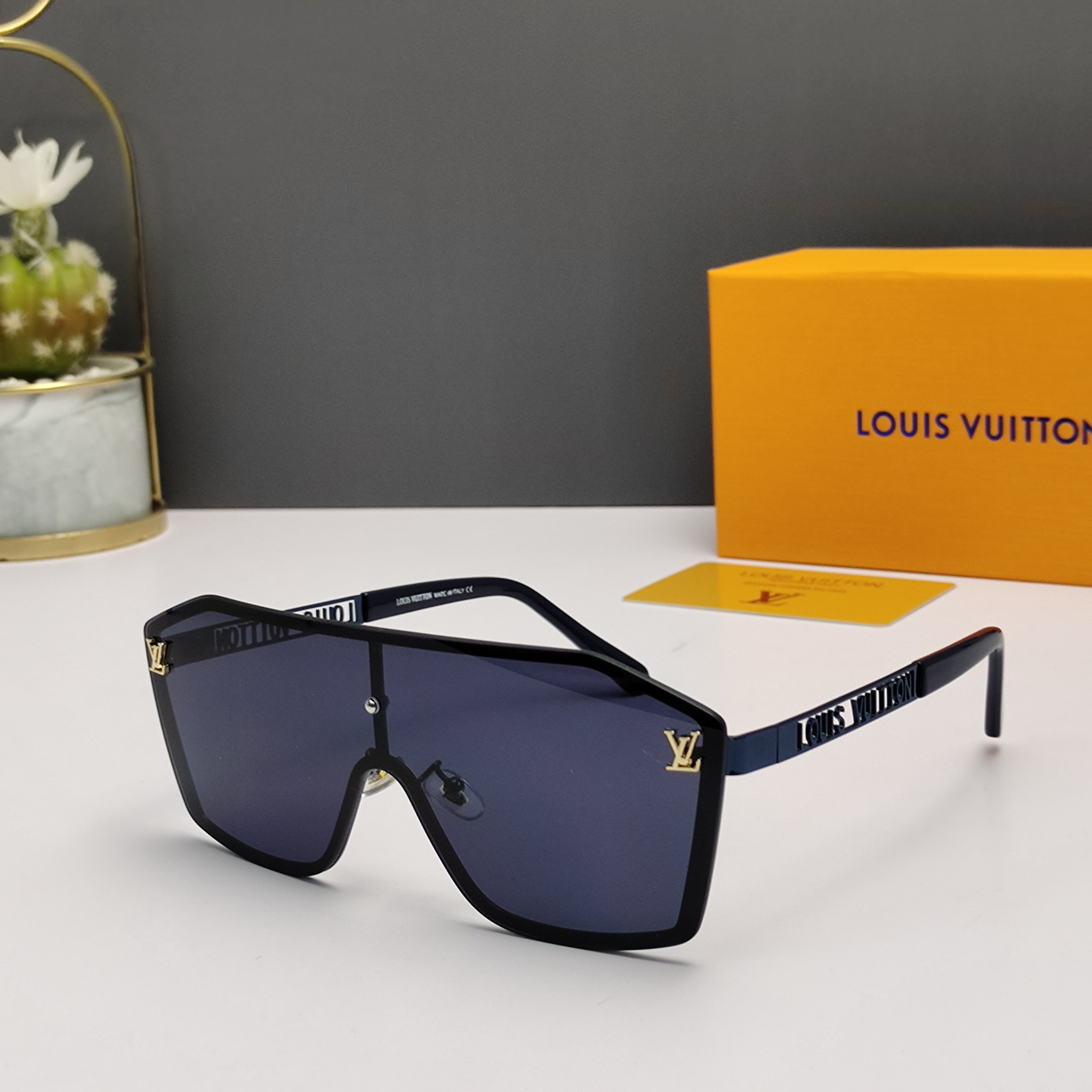 LV sunglasses