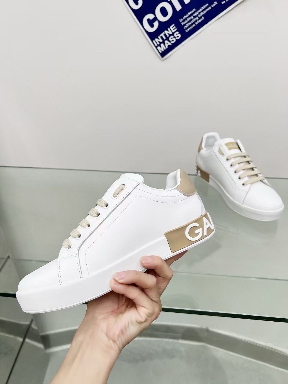 Dolce & Gabbana Sneakers