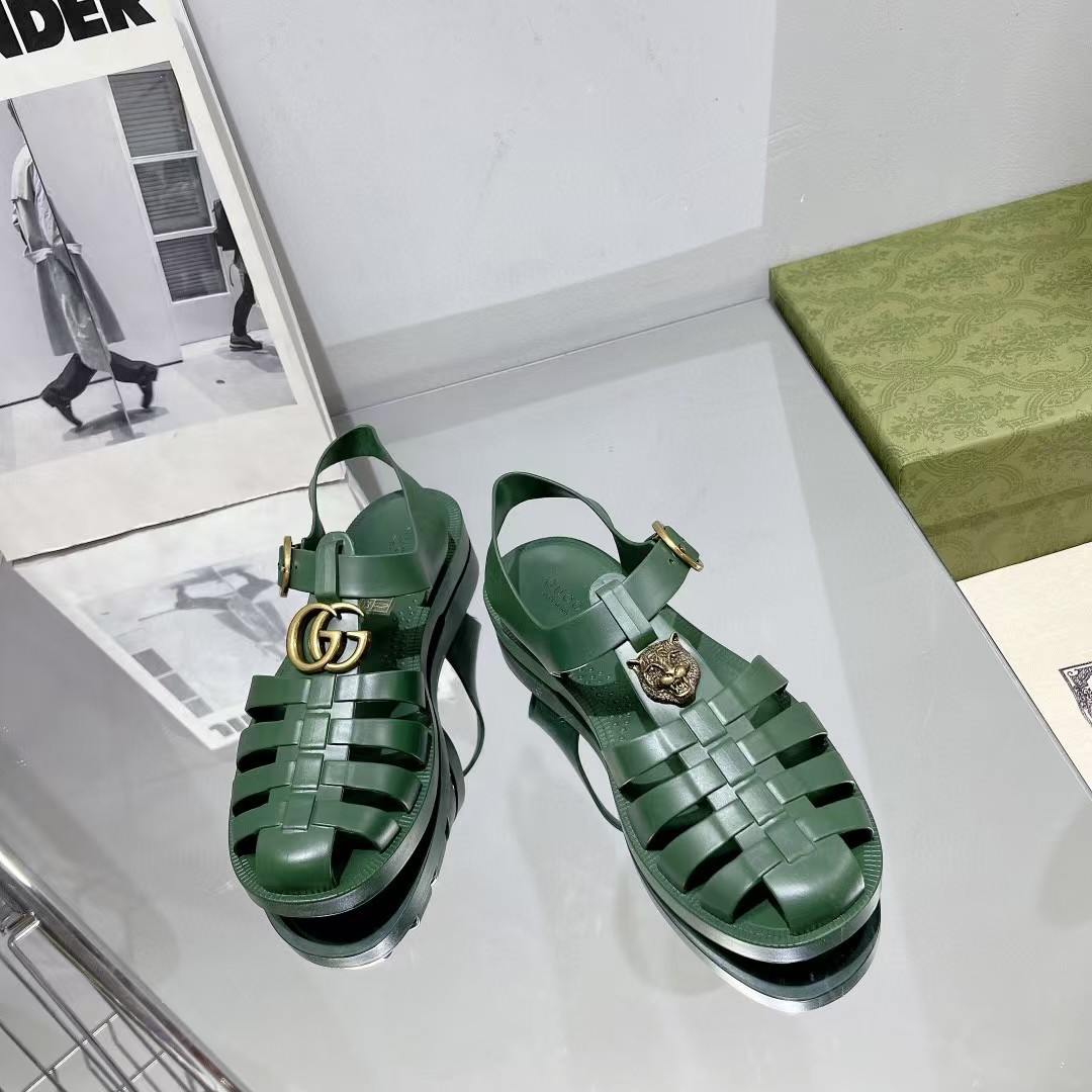 GUCCI Buckle Strap Jelly Sandals