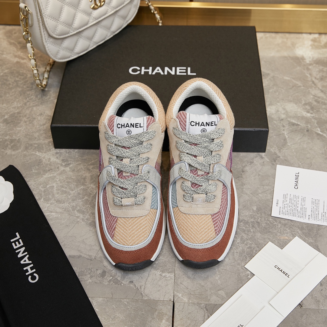 CHANEL SNEAKERS