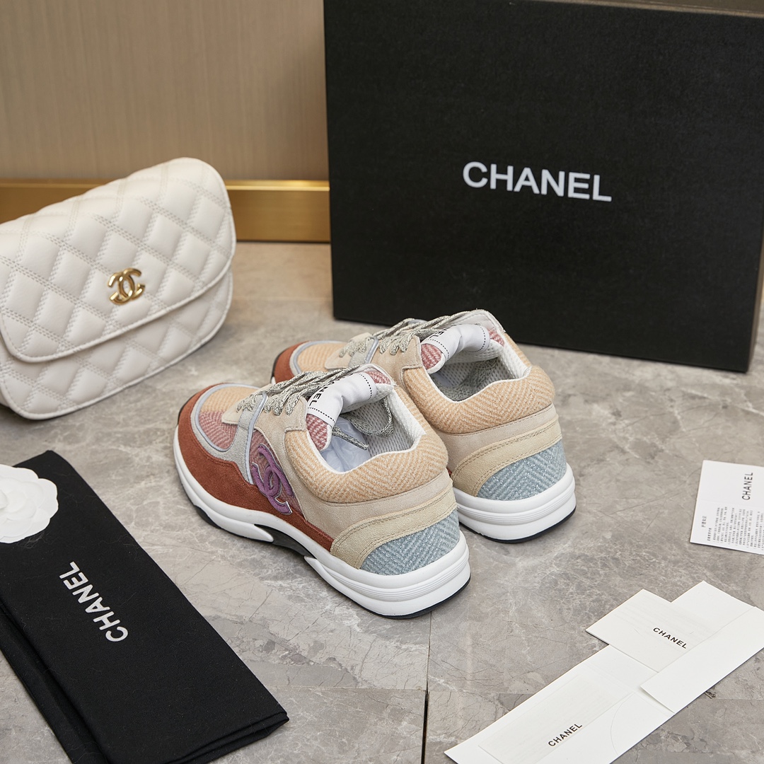 CHANEL SNEAKERS
