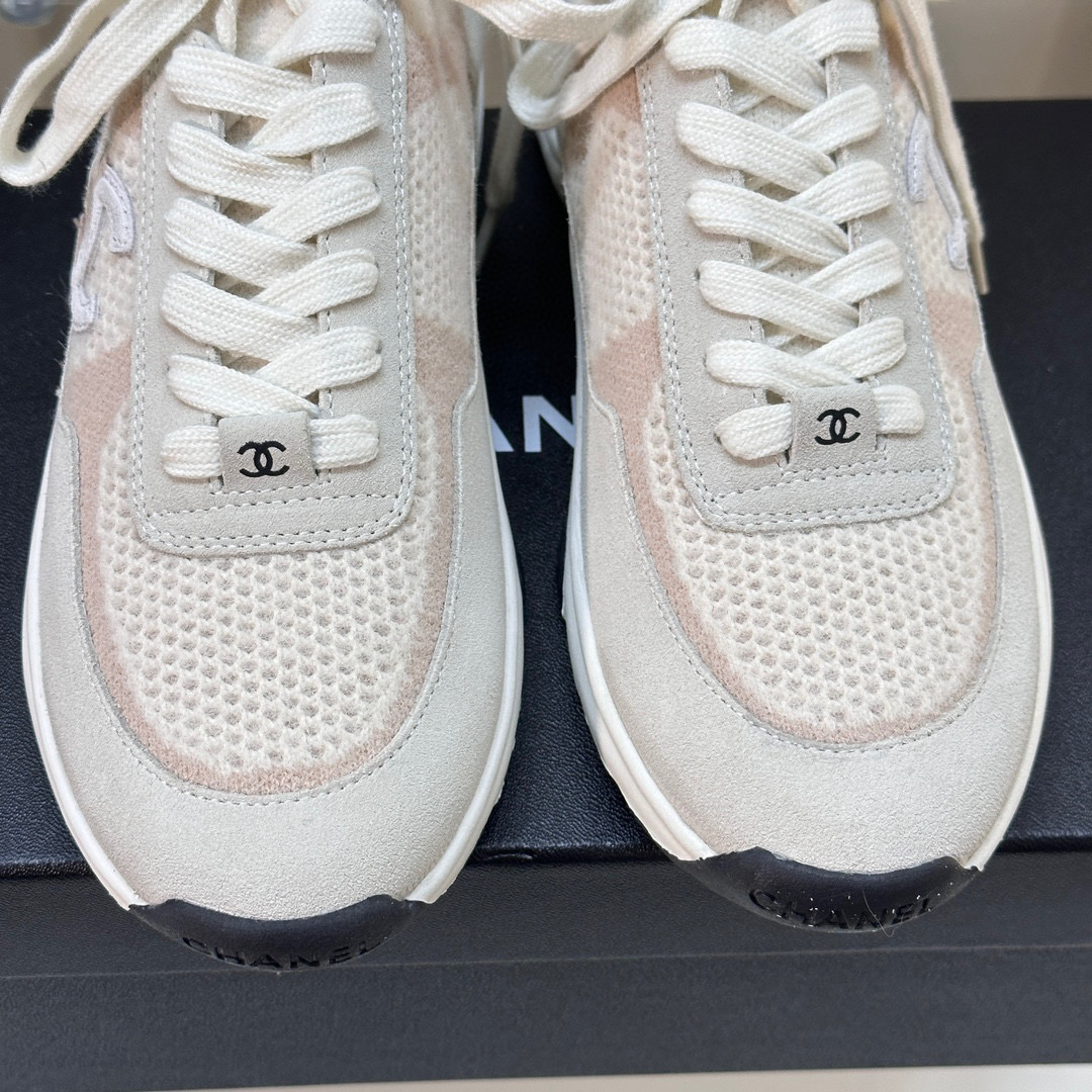 CHANEL SNEAKERS