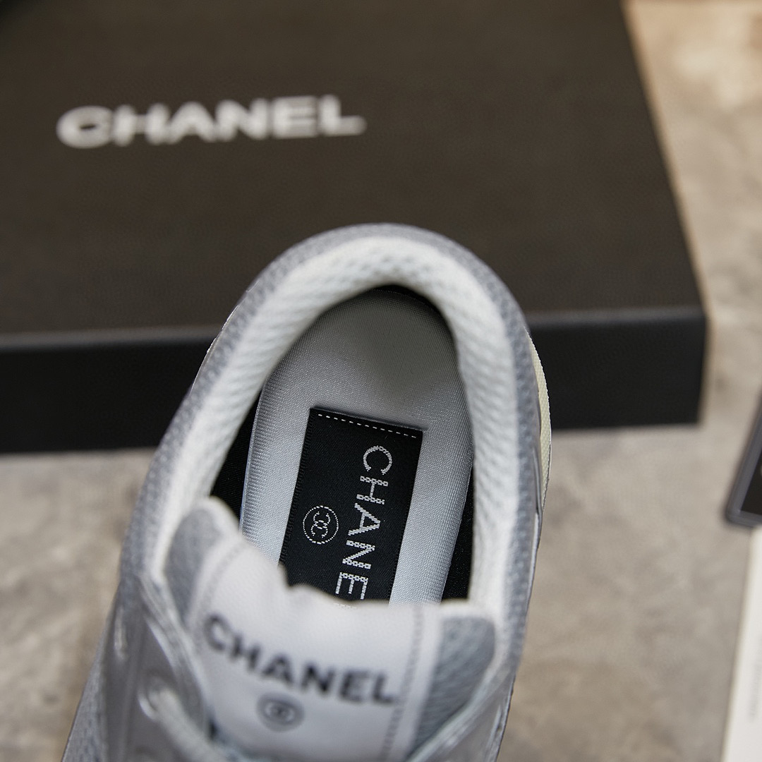 CHANEL SNEAKERS