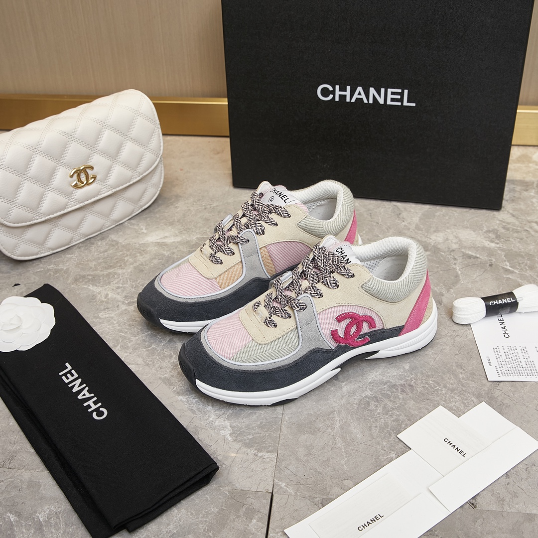 CHANEL SNEAKERS