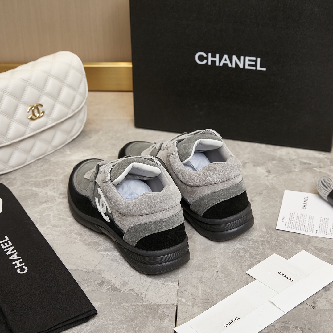 CHANEL SNEAKERS