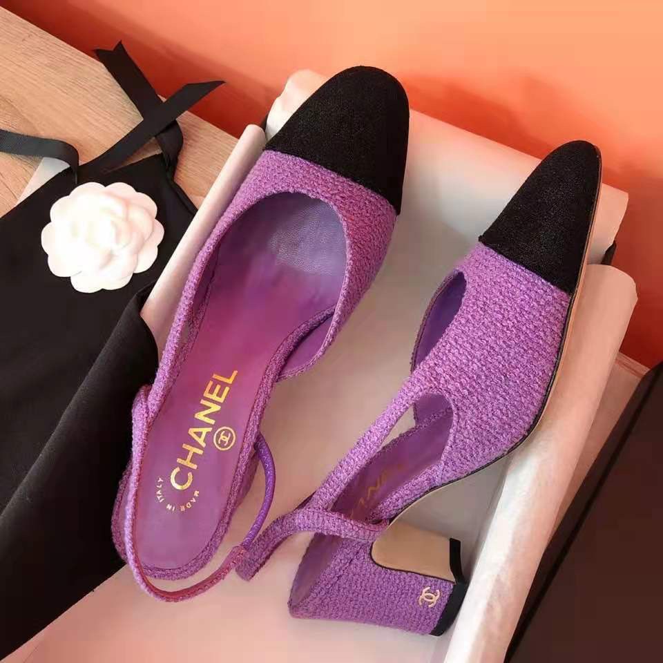 CHANEL Rear Empty Sandals