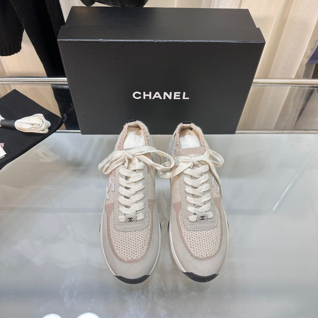 CHANEL SNEAKERS