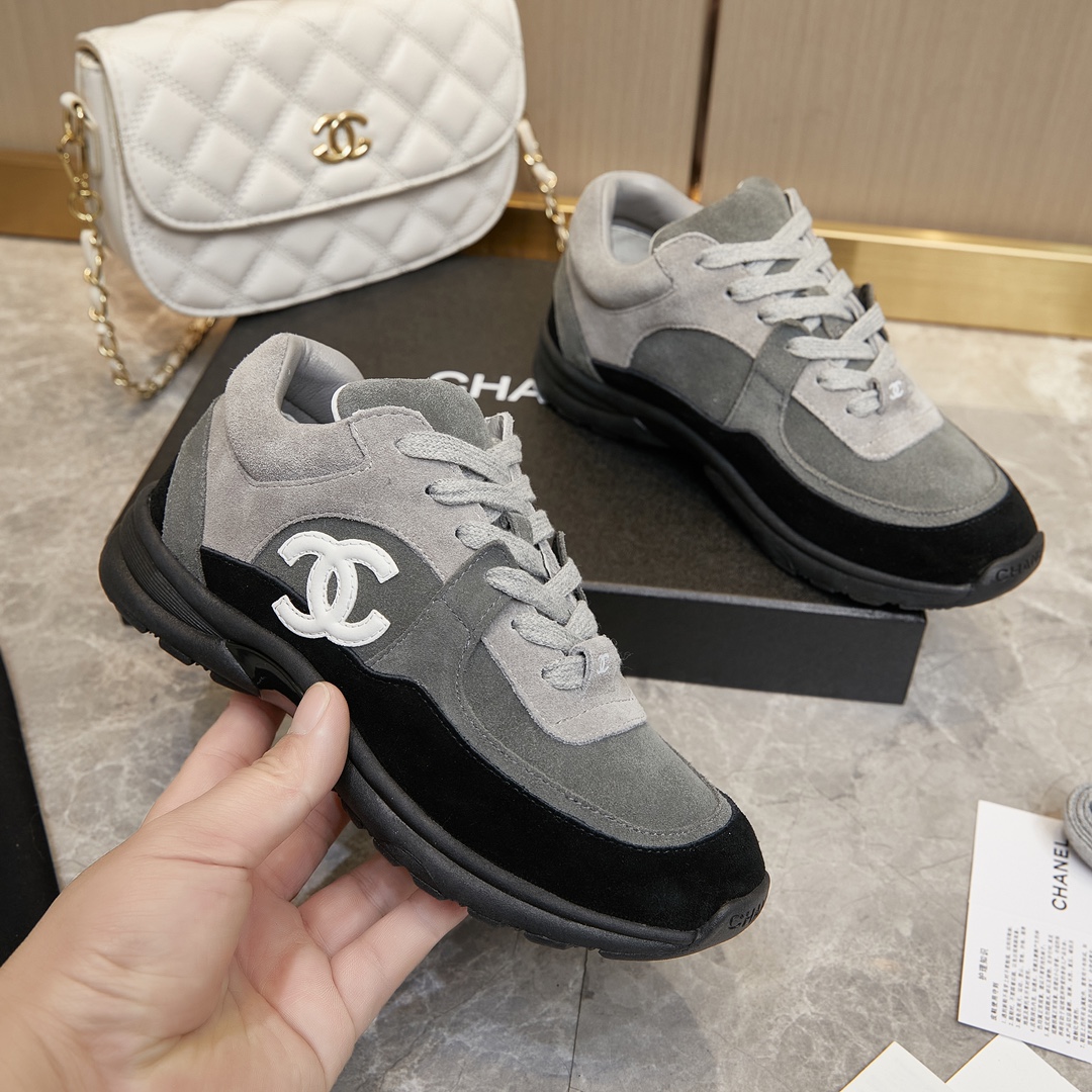 CHANEL SNEAKERS