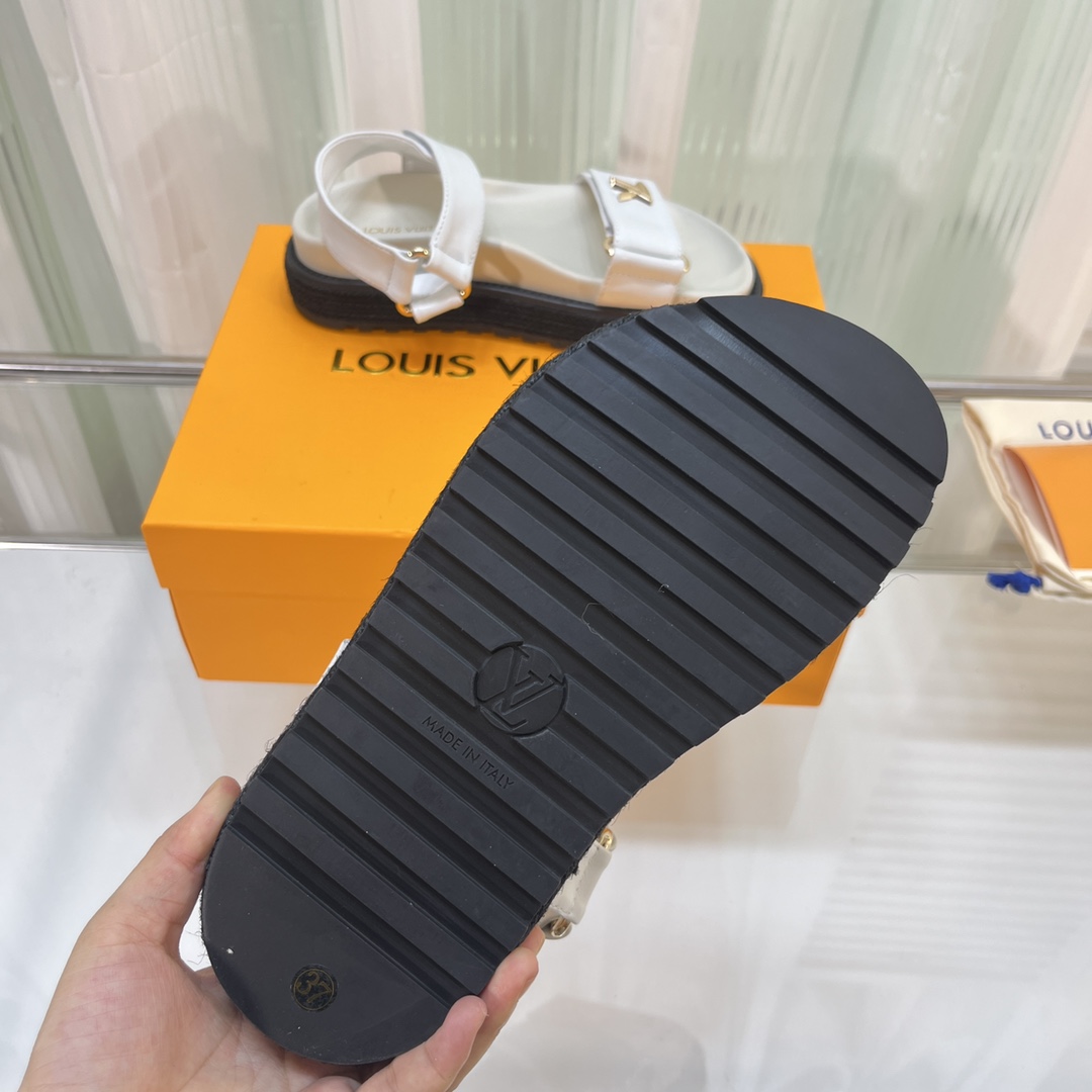LOUIS VUITTON SANDALS