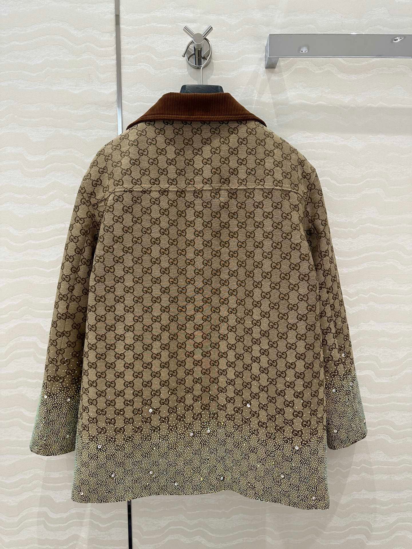GUCCI Crystal Coat