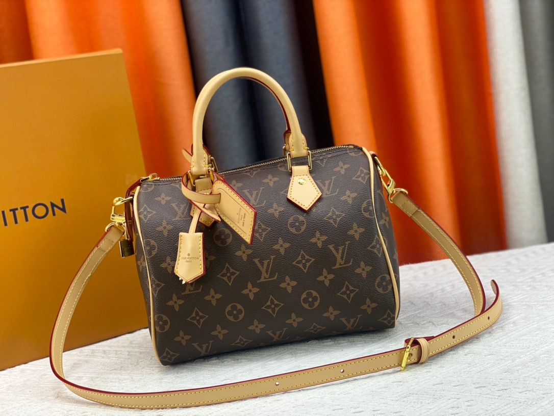LV Handbag （Customizable name）