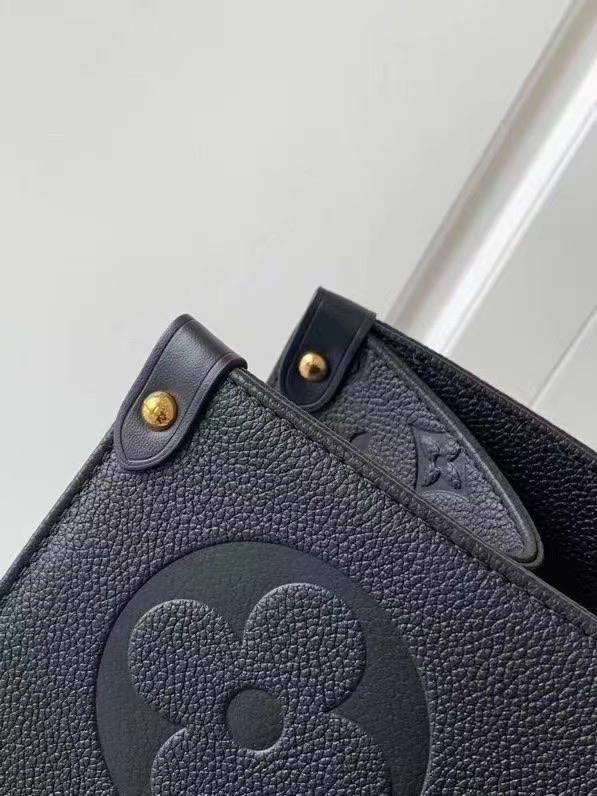 LV On The Go Handbag