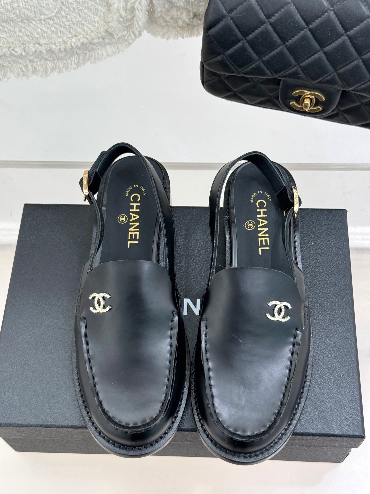 CHANEL Sandals