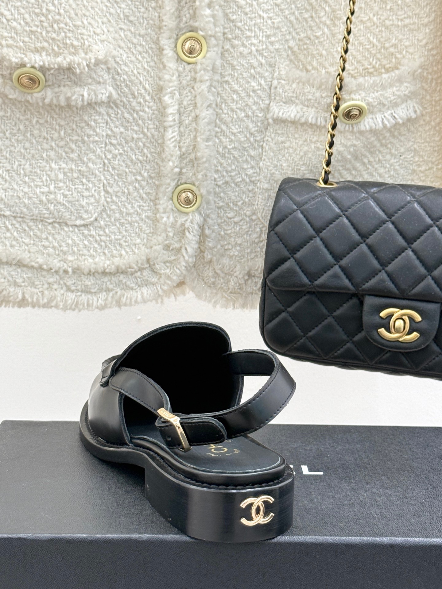 CHANEL Sandals