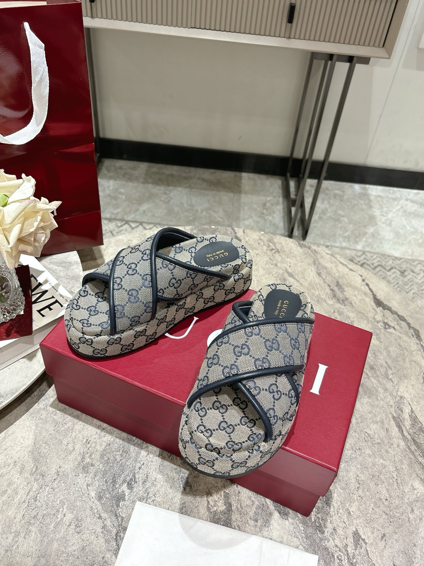 GUCCI Slippers
