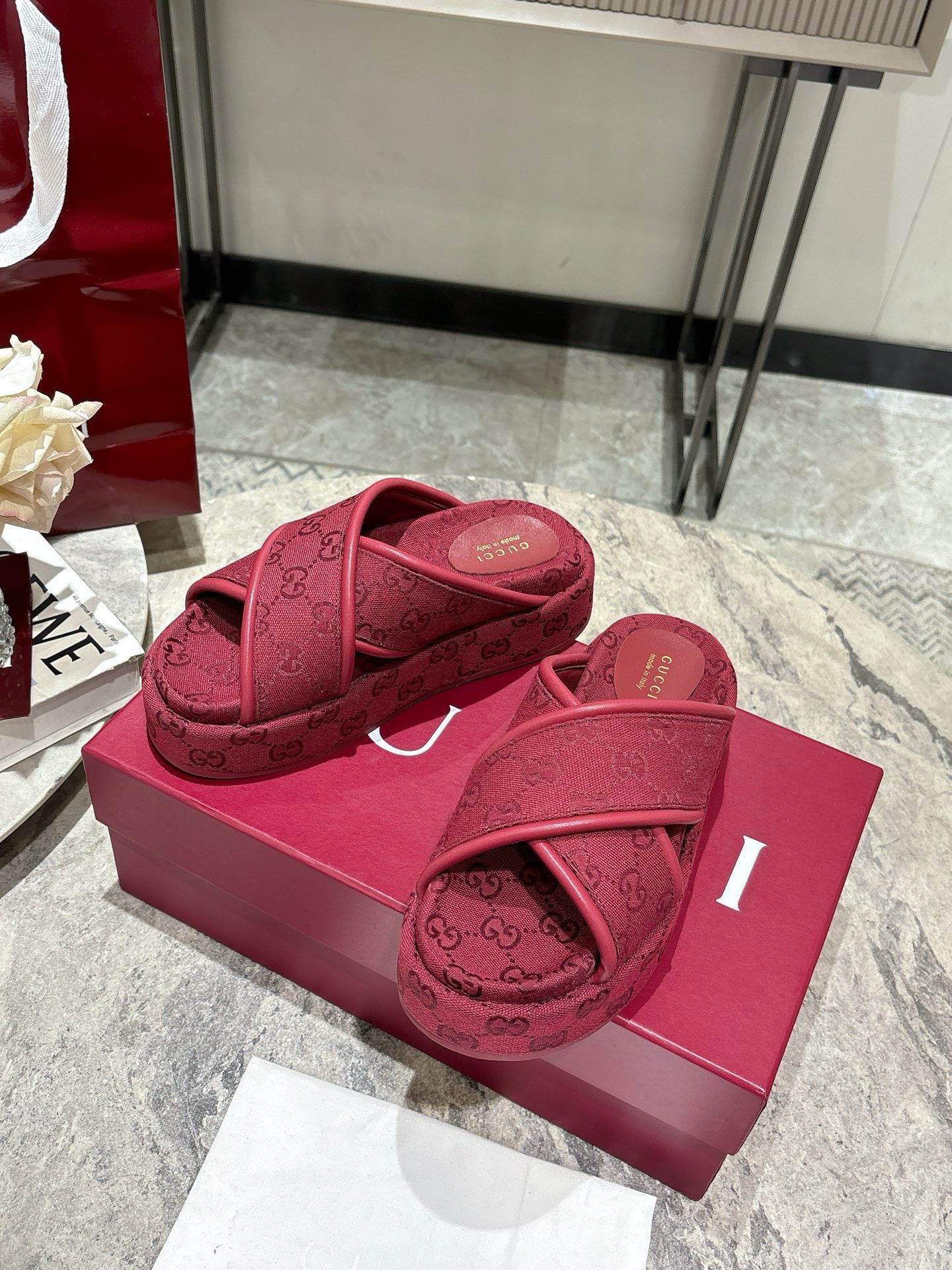 GUCCI Slippers