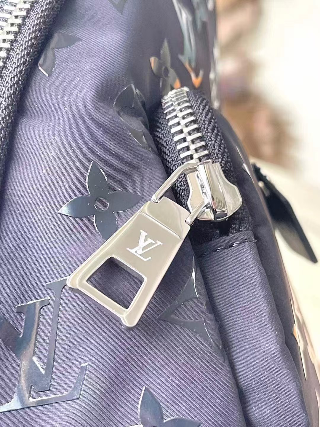 LV Backpack (best quality）