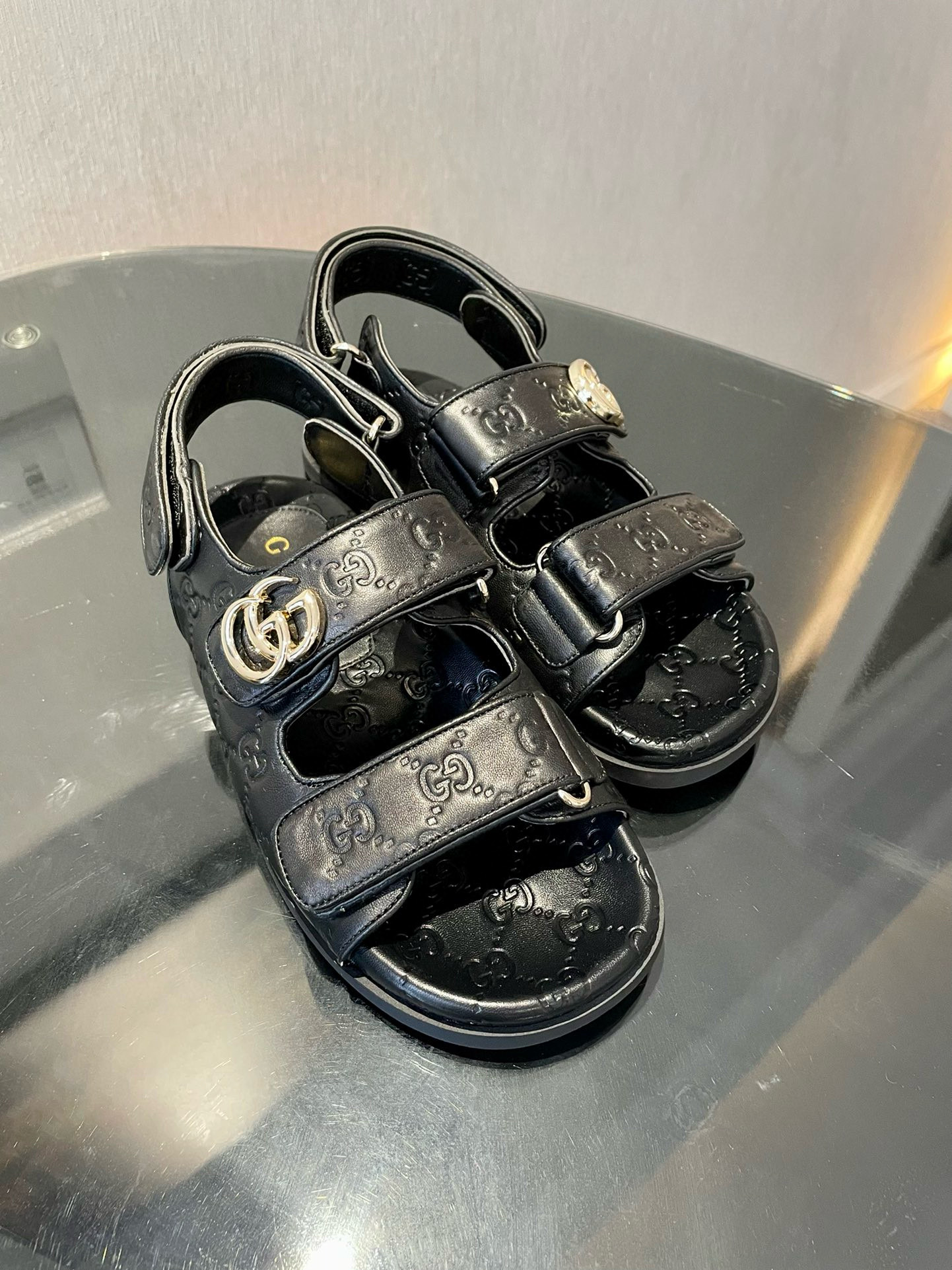 GUCCI Sandals